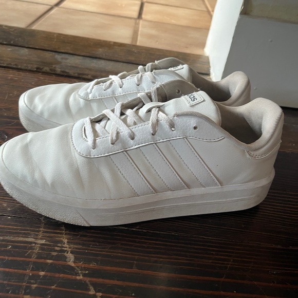 ADIDAS COURT PLATFORM SHOES SNEAKERS WOMENS SIZE 9 - Picture 1 of 15